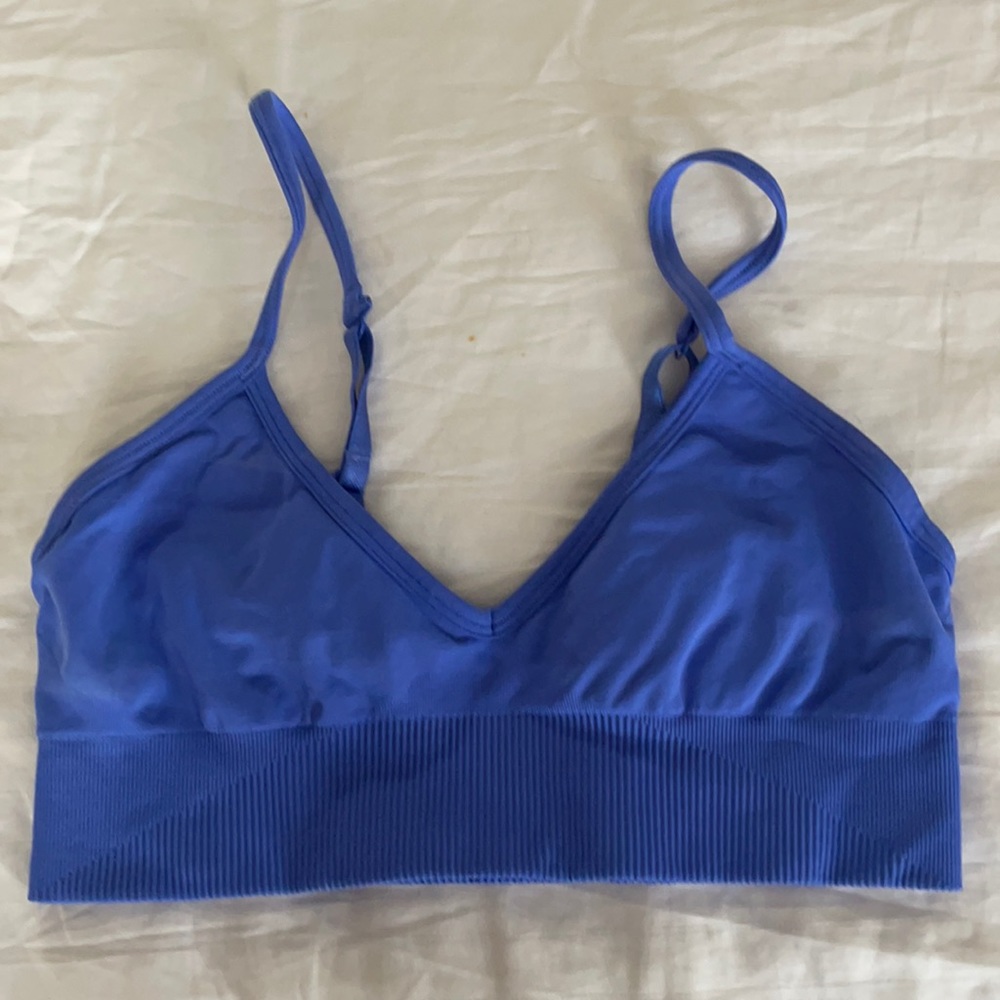 Sports bra
